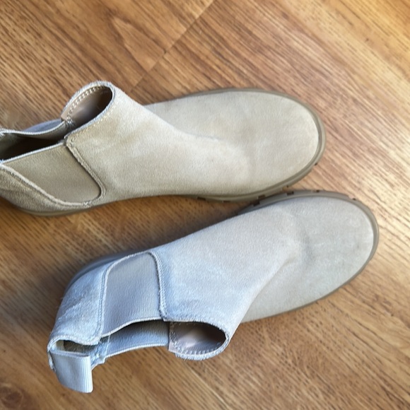 Steve Madden Howler boot in sand suede size 7.5 - Picture 3 of 8